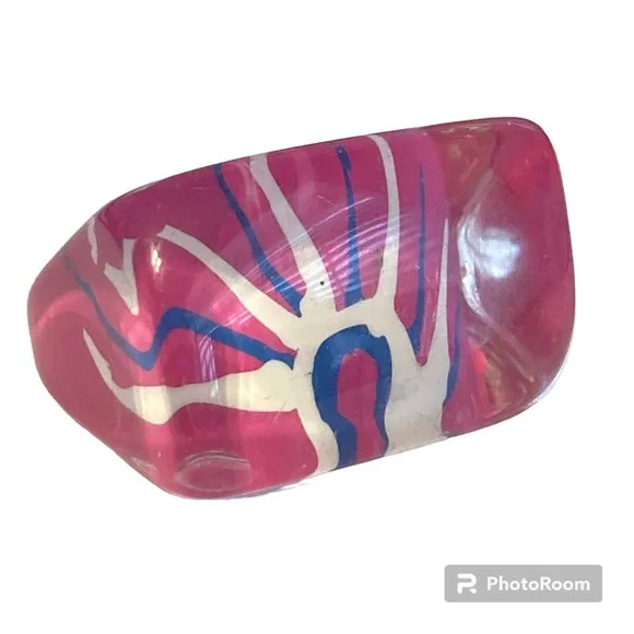 Vintage Lucite Acrylic Ring Size 6 Retro Abstract Hand Painted Pink Blue White - Picture 2 of 12